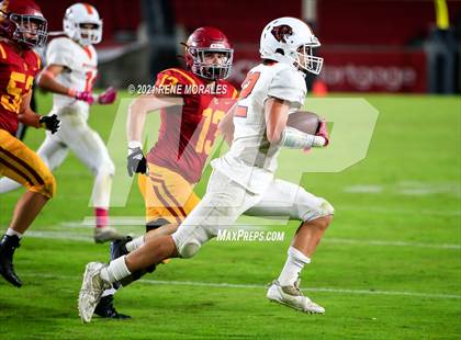 Thumbnail 3 in La Canada vs Polytechnic photogallery.