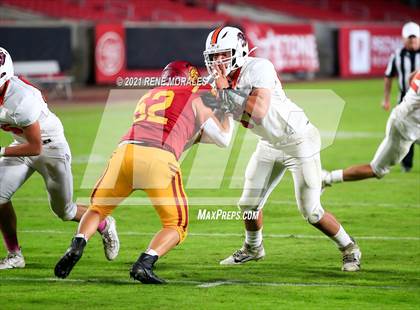 Thumbnail 1 in La Canada vs Polytechnic photogallery.