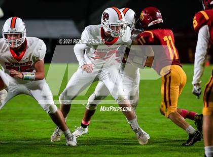Thumbnail 1 in La Canada vs Polytechnic photogallery.