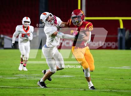 Thumbnail 2 in La Canada vs Polytechnic photogallery.
