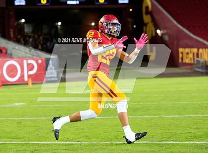 Thumbnail 2 in La Canada vs Polytechnic photogallery.