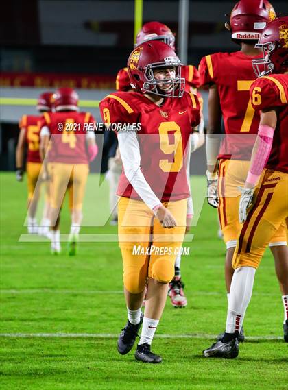 Thumbnail 2 in La Canada vs Polytechnic photogallery.