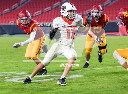 Thumbnail 1 in La Canada vs Polytechnic photogallery.