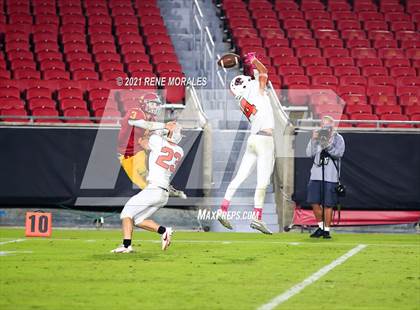 Thumbnail 2 in La Canada vs Polytechnic photogallery.