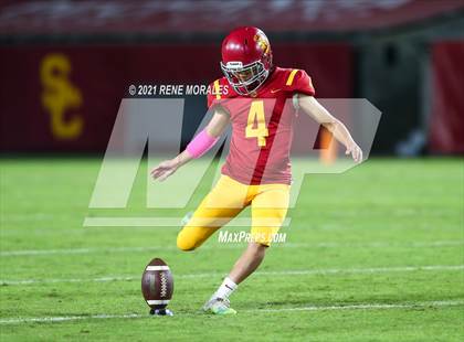 Thumbnail 2 in La Canada vs Polytechnic photogallery.