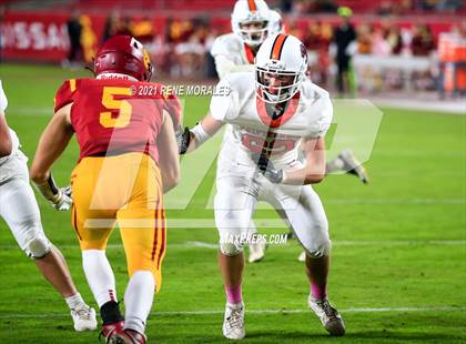 Thumbnail 2 in La Canada vs Polytechnic photogallery.