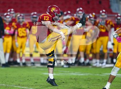 Thumbnail 3 in La Canada vs Polytechnic photogallery.