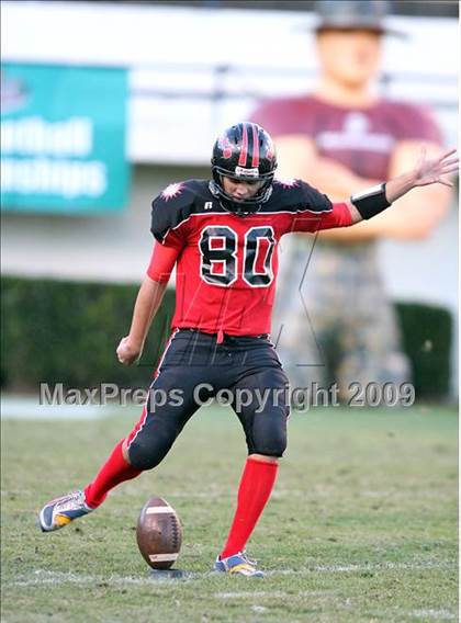 Thumbnail 3 in Lafayette vs. St. Stanislaus (MHSAA Class 4A Final) photogallery.