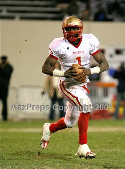 Thumbnail 1 in Lafayette vs. St. Stanislaus (MHSAA Class 4A Final) photogallery.