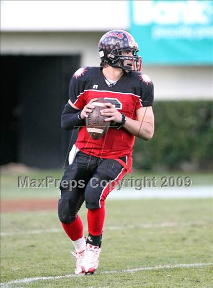 Thumbnail 1 in Lafayette vs. St. Stanislaus (MHSAA Class 4A Final) photogallery.