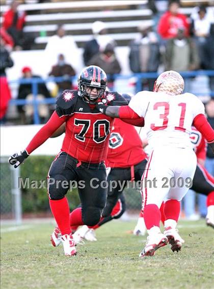 Thumbnail 2 in Lafayette vs. St. Stanislaus (MHSAA Class 4A Final) photogallery.