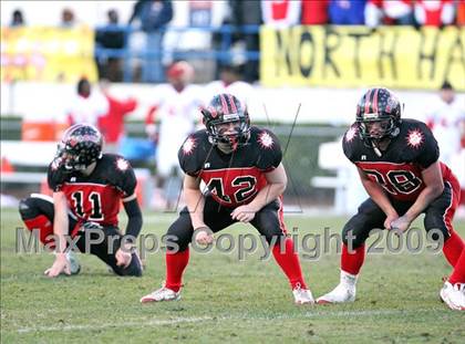 Thumbnail 1 in Lafayette vs. St. Stanislaus (MHSAA Class 4A Final) photogallery.