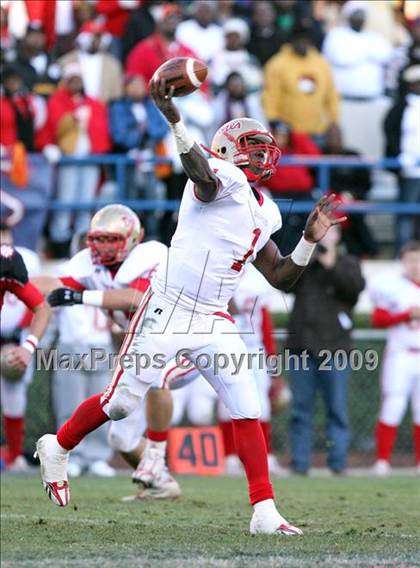 Thumbnail 2 in Lafayette vs. St. Stanislaus (MHSAA Class 4A Final) photogallery.