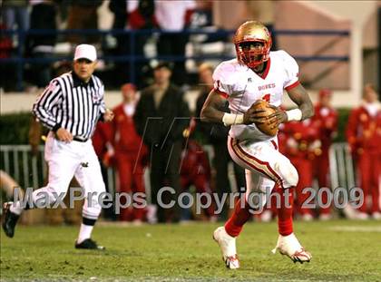 Thumbnail 3 in Lafayette vs. St. Stanislaus (MHSAA Class 4A Final) photogallery.