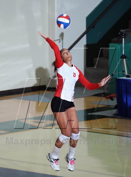 Thumbnail 3 in Cathedral Catholic vs. Campolindo (CIF State D3 Final) photogallery.