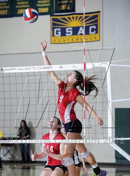 Thumbnail 3 in Cathedral Catholic vs. Campolindo (CIF State D3 Final) photogallery.