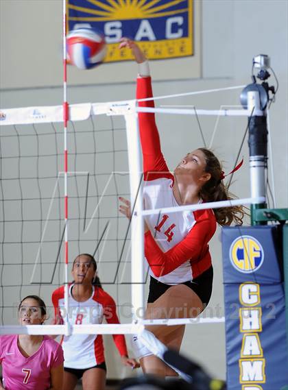 Thumbnail 1 in Cathedral Catholic vs. Campolindo (CIF State D3 Final) photogallery.
