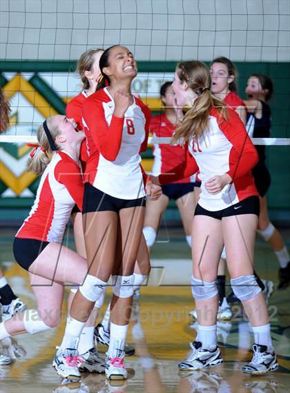 Thumbnail 1 in Cathedral Catholic vs. Campolindo (CIF State D3 Final) photogallery.