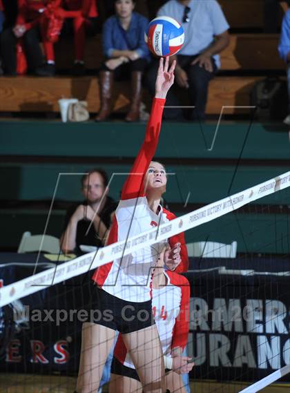 Thumbnail 2 in Cathedral Catholic vs. Campolindo (CIF State D3 Final) photogallery.