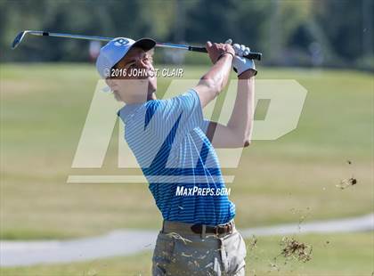 Thumbnail 1 in TSSAA I-AAA State Championships (Round One)  photogallery.
