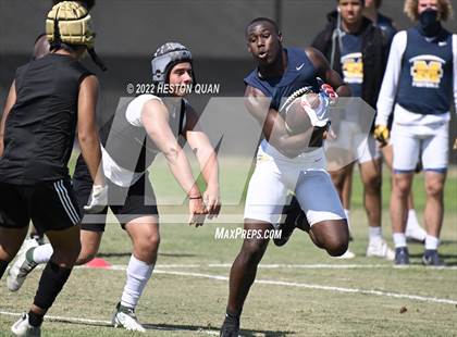 Thumbnail 3 in St. Bonaventure vs. Millikan (South County Tournament) photogallery.
