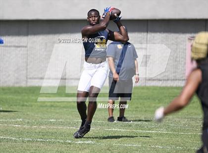 Thumbnail 2 in St. Bonaventure vs. Millikan (South County Tournament) photogallery.
