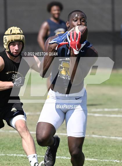 Thumbnail 2 in St. Bonaventure vs. Millikan (South County Tournament) photogallery.