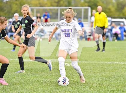 Thumbnail 2 in Jay County vs. Yorktown (IHSAA 2A Section 24 Round 1) photogallery.