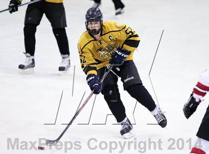 Thumbnail 2 in Vianney vs Chaminade (Challenge Cup Playoffs Round 1) photogallery.