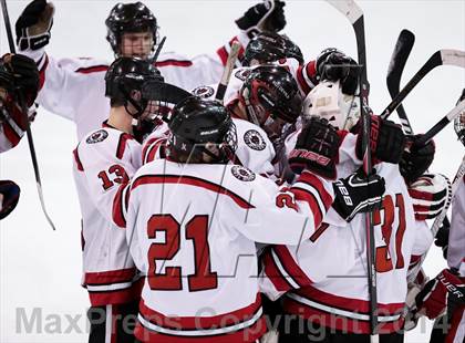 Thumbnail 3 in Vianney vs Chaminade (Challenge Cup Playoffs Round 1) photogallery.