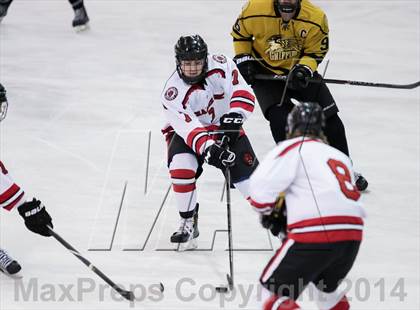 Thumbnail 3 in Vianney vs Chaminade (Challenge Cup Playoffs Round 1) photogallery.