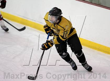 Thumbnail 2 in Vianney vs Chaminade (Challenge Cup Playoffs Round 1) photogallery.