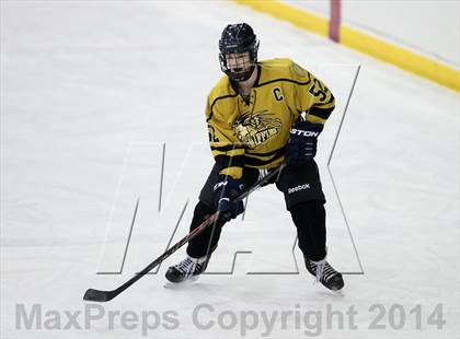Thumbnail 2 in Vianney vs Chaminade (Challenge Cup Playoffs Round 1) photogallery.
