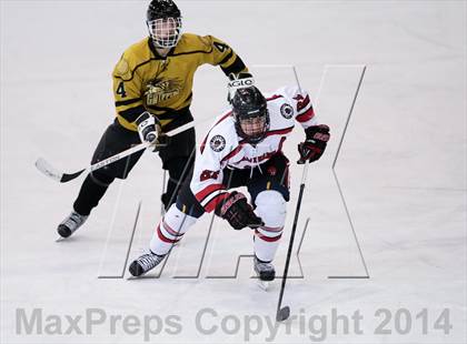 Thumbnail 3 in Vianney vs Chaminade (Challenge Cup Playoffs Round 1) photogallery.