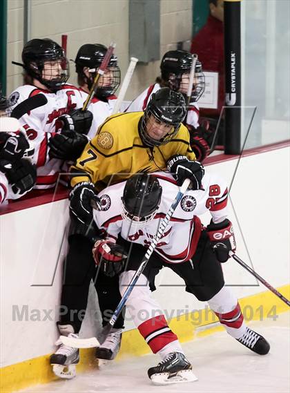 Thumbnail 2 in Vianney vs Chaminade (Challenge Cup Playoffs Round 1) photogallery.