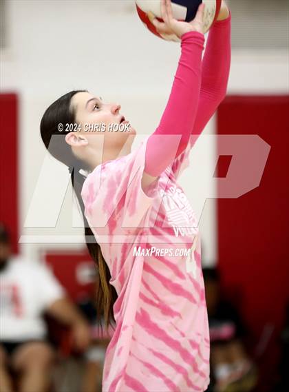 Thumbnail 2 in Show Low vs ALA - Ironwood (The Florence VB Invitational) photogallery.