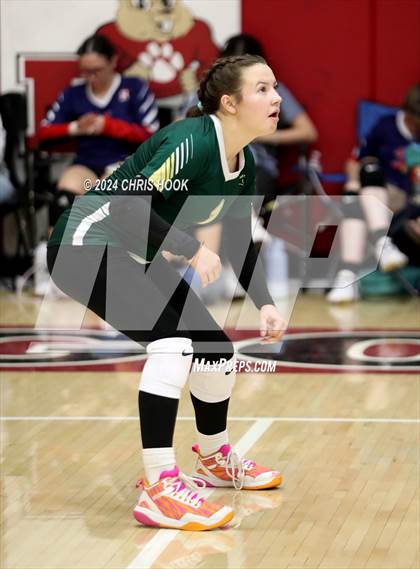 Thumbnail 2 in Show Low vs ALA - Ironwood (The Florence VB Invitational) photogallery.