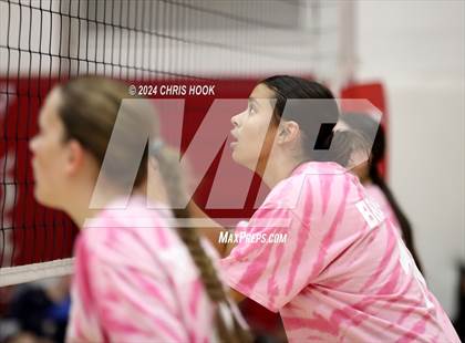 Thumbnail 3 in Show Low vs ALA - Ironwood (The Florence VB Invitational) photogallery.