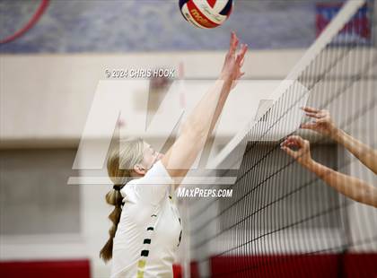 Thumbnail 1 in Show Low vs ALA - Ironwood (The Florence VB Invitational) photogallery.