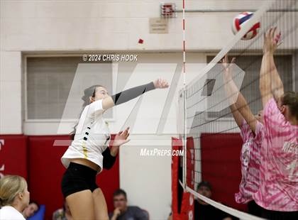 Thumbnail 2 in Show Low vs ALA - Ironwood (The Florence VB Invitational) photogallery.