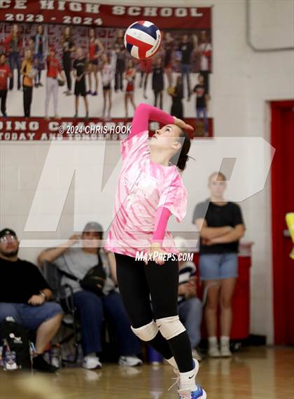 Thumbnail 2 in Show Low vs ALA - Ironwood (The Florence VB Invitational) photogallery.