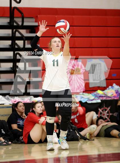 Thumbnail 2 in Show Low vs ALA - Ironwood (The Florence VB Invitational) photogallery.