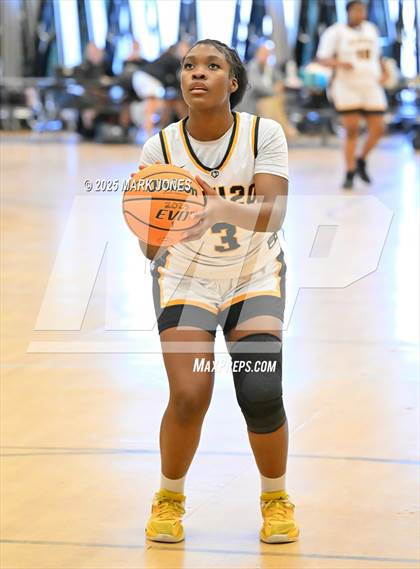 Thumbnail 2 in St. John Paul II Catholic vs. Westview (Wolves Holiday Classic Tournament) photogallery.