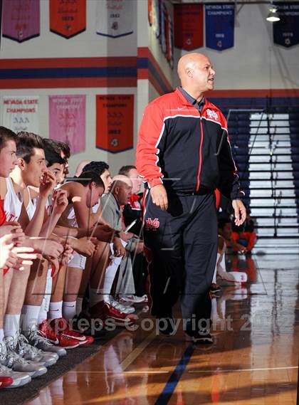 Thumbnail 1 in Mater Dei vs. Our Savior New American (Tarkanian Classic) photogallery.