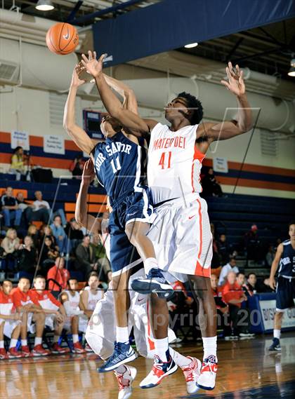 Thumbnail 2 in Mater Dei vs. Our Savior New American (Tarkanian Classic) photogallery.