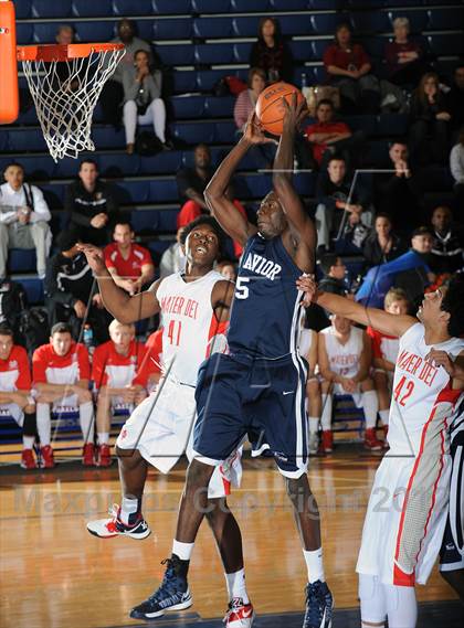 Thumbnail 3 in Mater Dei vs. Our Savior New American (Tarkanian Classic) photogallery.