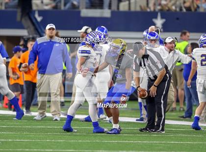 Thumbnail 2 in Brock vs. Rockdale (UIL 3A Division 1 Final) photogallery.
