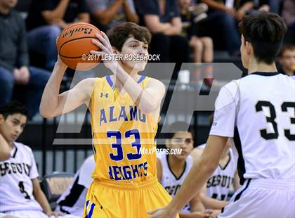 Thumbnail 1 in Alamo Heights @ Seguin photogallery.