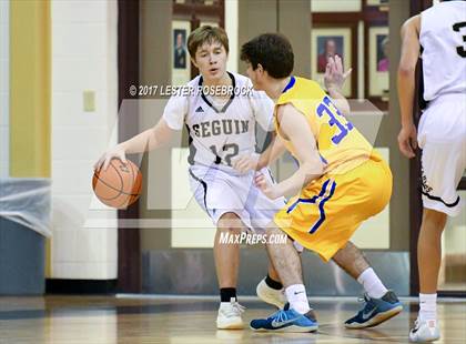 Thumbnail 3 in Alamo Heights @ Seguin photogallery.