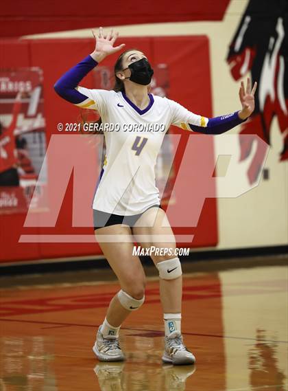 Thumbnail 1 in Escalon vs. Sonora (CIF SJS D4 Final) photogallery.